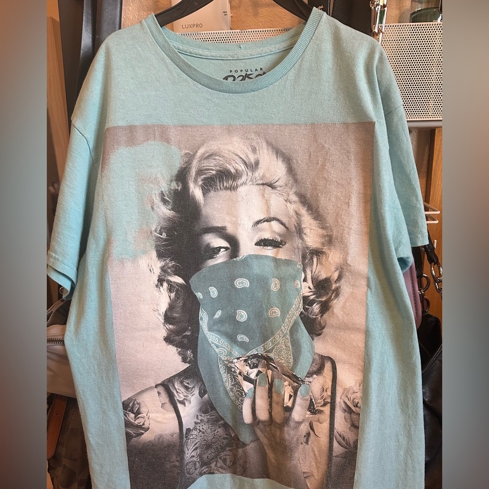 Pop Art Graphic Short Sleeve Tee - Blue